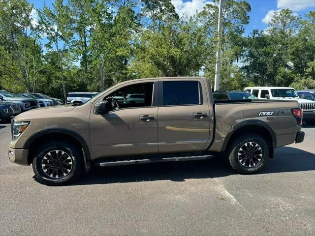 2022 Nissan Titan Crew Cab PRO-4X 4x4