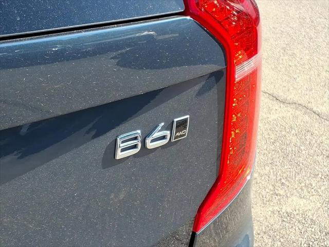 2024 Volvo XC90 B6 Ultimate Bright Theme 7-Seater