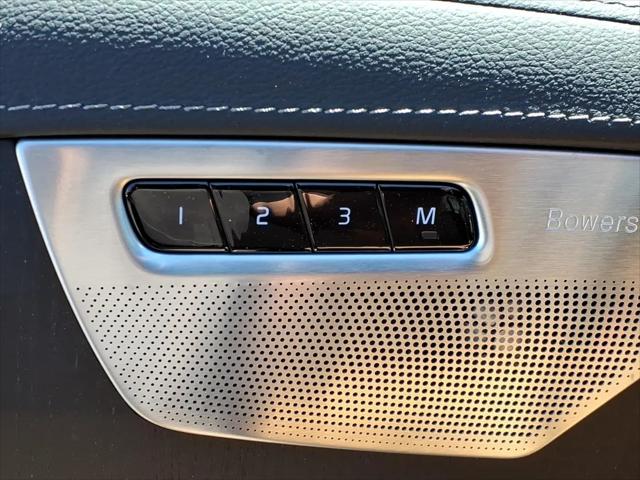 2024 Volvo XC90 B6 Ultimate Bright Theme 7-Seater