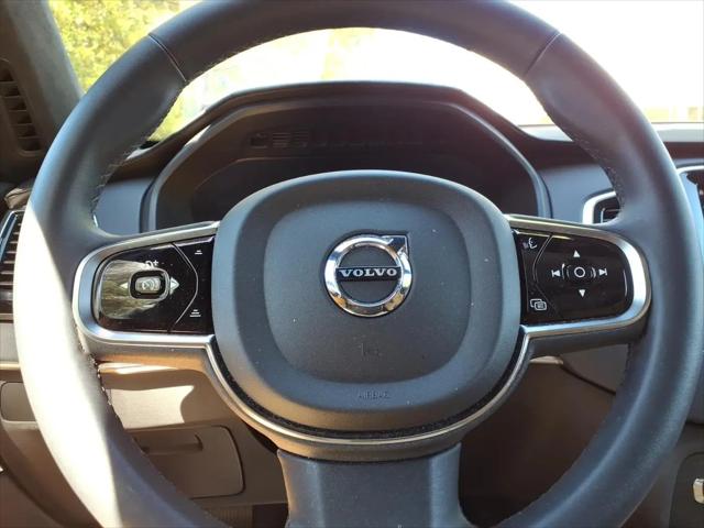 2024 Volvo XC90 B6 Ultimate Bright Theme 7-Seater