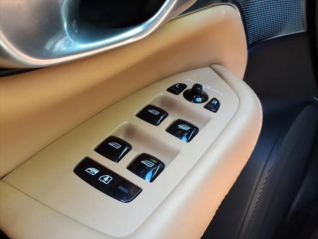 2024 Volvo XC90 B6 Ultimate Bright Theme 7-Seater