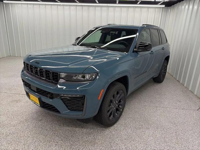 2026 Jeep Grand Cherokee Limited Reserve