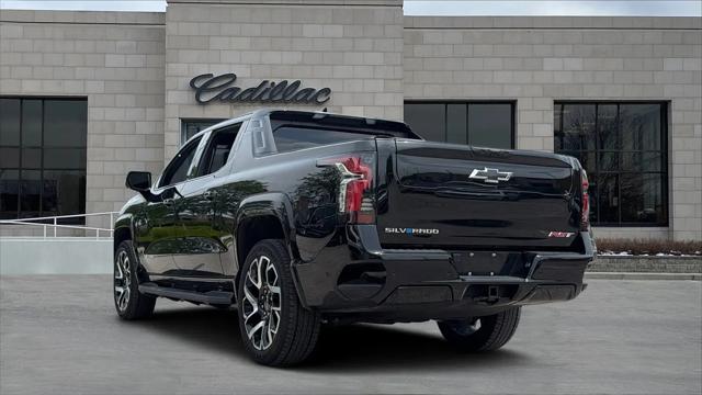 2025 Chevrolet Silverado EV RST