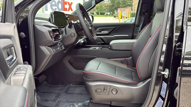 2025 Chevrolet Silverado EV RST