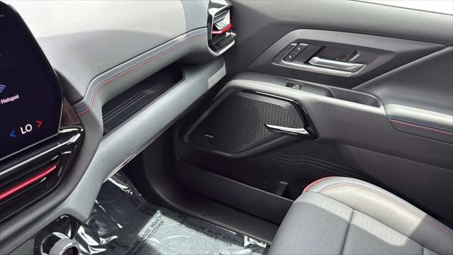 2025 Chevrolet Silverado EV RST