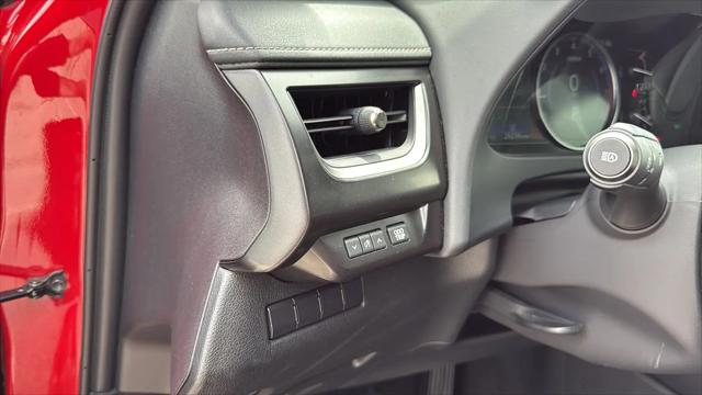 2022 Lexus UX 200 UX 200