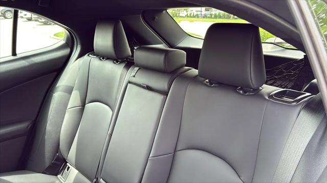 2022 Lexus UX 200 UX 200