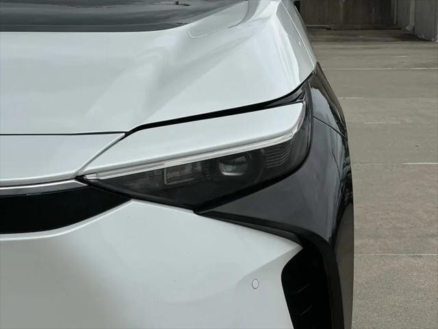 2023 Toyota bZ4X XLE