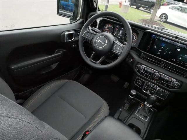 2025 Jeep Wrangler 4-Door Summit 4x4