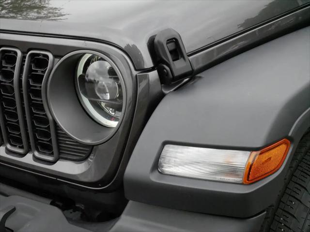 2025 Jeep Wrangler 4-Door Summit 4x4