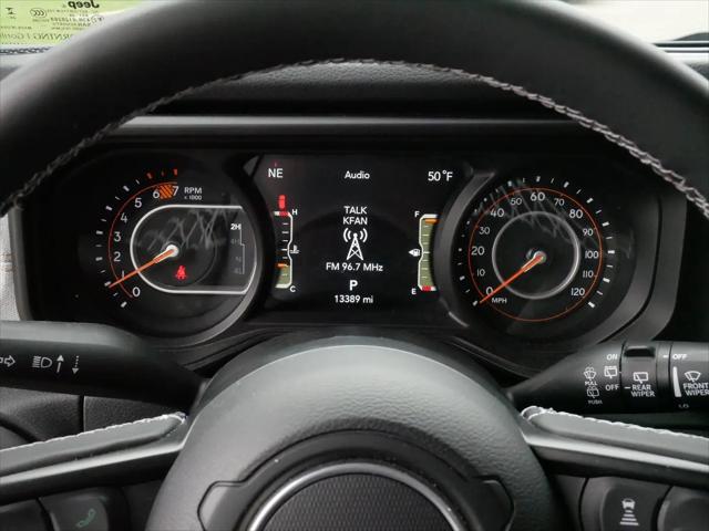 2025 Jeep Wrangler 4-Door Summit 4x4