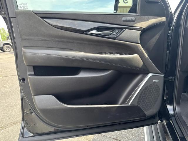 2020 Cadillac Escalade Platinum