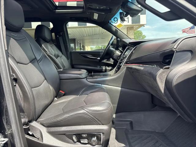2020 Cadillac Escalade Platinum