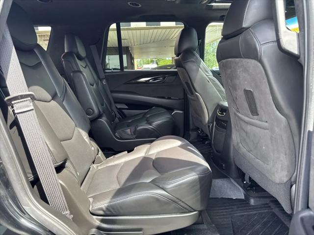 2020 Cadillac Escalade Platinum
