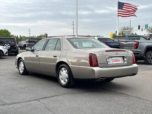 2000 Cadillac DeVille Standard