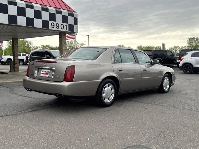 2000 Cadillac DeVille Standard