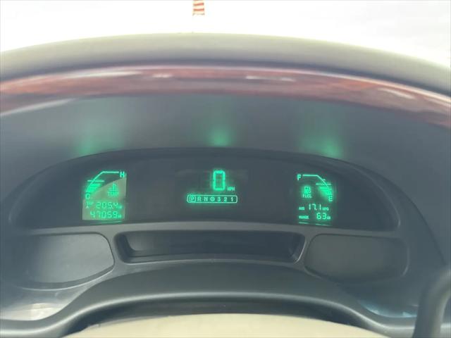 2000 Cadillac DeVille Standard