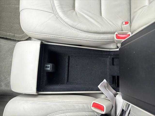 2000 Cadillac DeVille Standard
