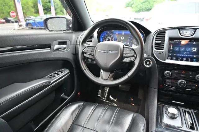 2017 Chrysler 300 300S AWD