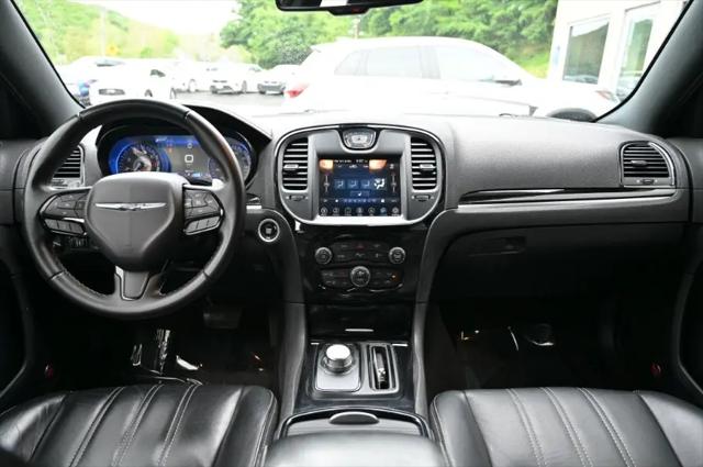 2017 Chrysler 300 300S AWD