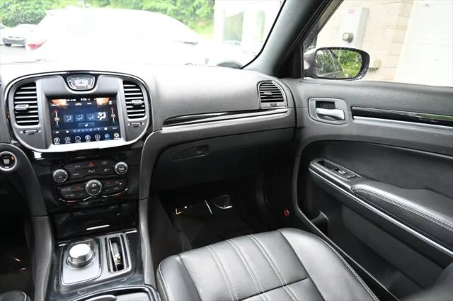 2017 Chrysler 300 300S AWD