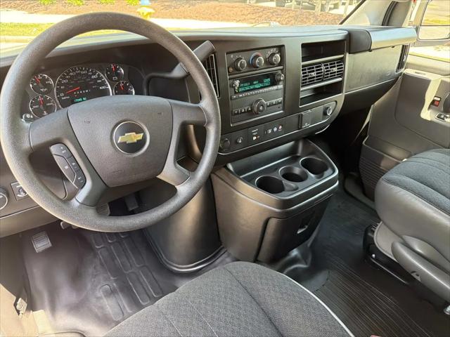 2024 Chevrolet Express Cargo Van RWD 2500 Regular Wheelbase WT