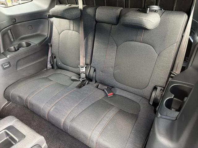 2023 Honda Pilot AWD Sport