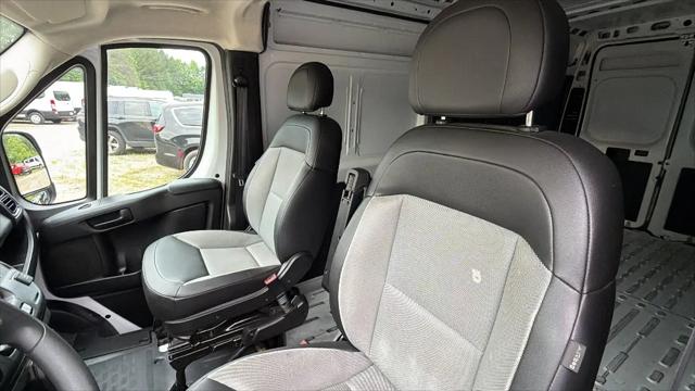 2024 Ram ProMaster 2500 Cargo Van Tradesman High Roof 159" WB w/Pass Seat