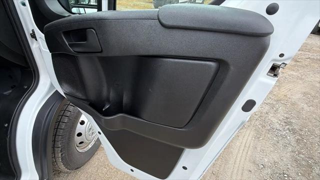 2024 Ram ProMaster 2500 Cargo Van Tradesman High Roof 159" WB w/Pass Seat