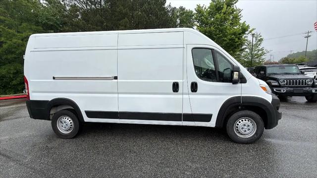 2024 Ram ProMaster 2500 Cargo Van Tradesman High Roof 159" WB w/Pass Seat