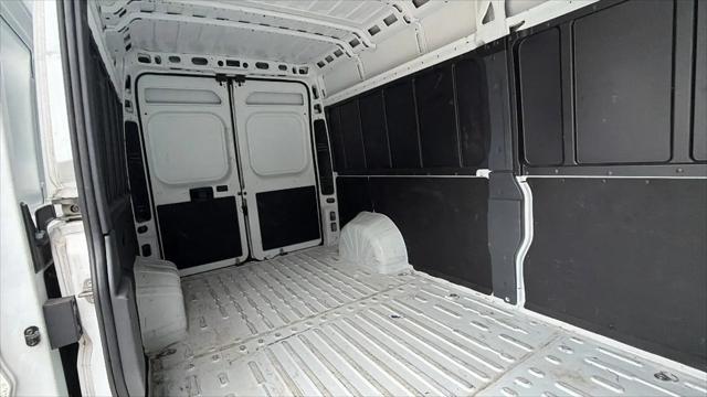 2024 Ram ProMaster 2500 Cargo Van Tradesman High Roof 159" WB w/Pass Seat