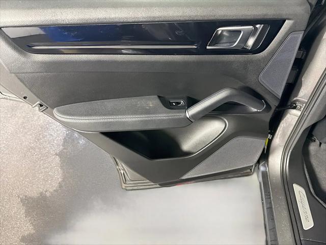 2023 Porsche Cayenne Cayenne