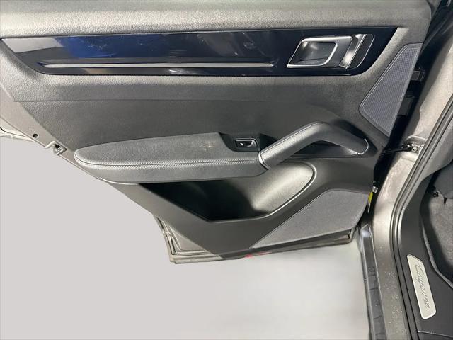 2023 Porsche Cayenne Cayenne