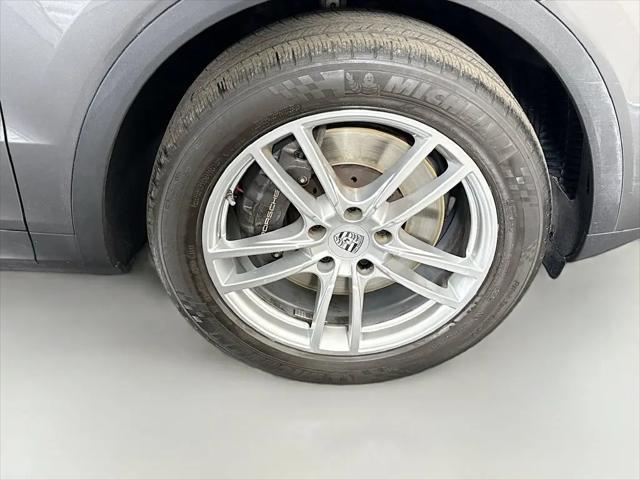 2023 Porsche Cayenne Cayenne
