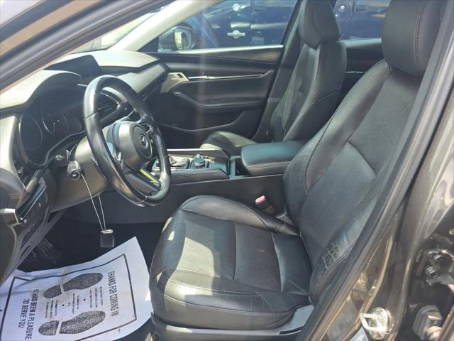2019 Mazda Mazda3 Premium Package
