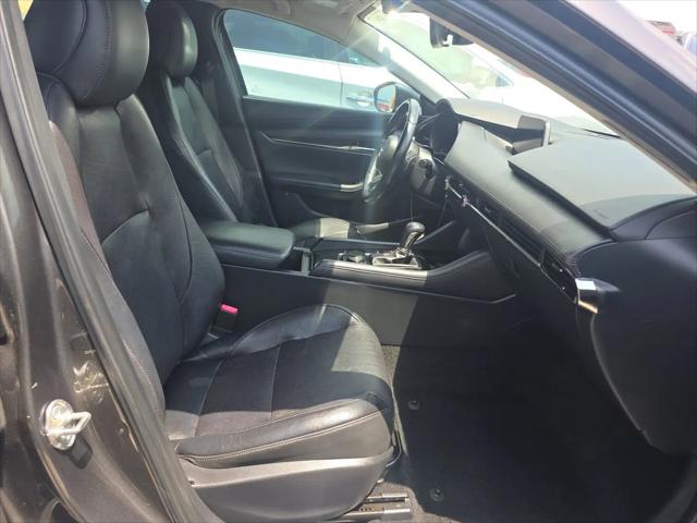 2019 Mazda Mazda3 Premium Package