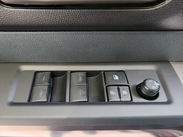 2026 Toyota Tundra SR5 CrewMax 5.5' Bed
