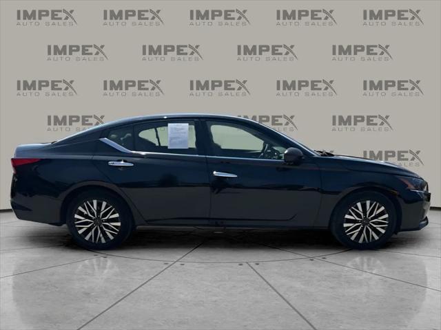 2024 Nissan Altima SV FWD