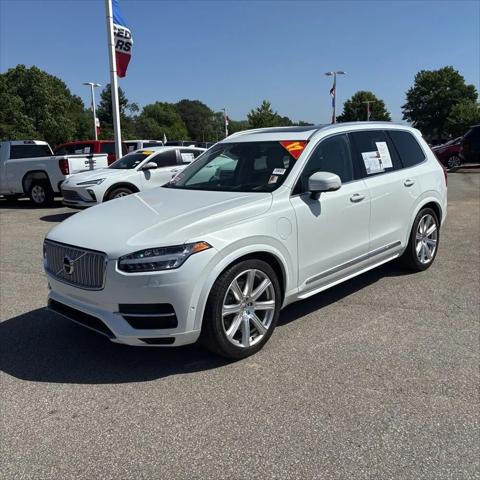 2017 Volvo XC90 Hybrid T8 Inscription