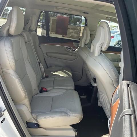 2017 Volvo XC90 Hybrid T8 Inscription