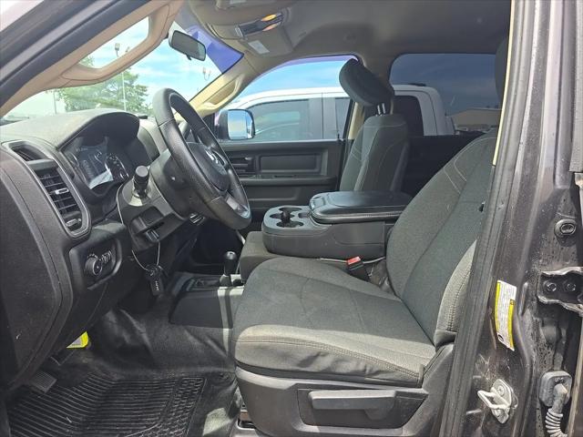 2020 Ram 3500 Tradesman Crew Cab 4x4 8' Box