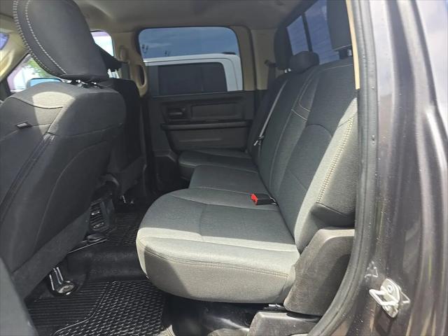 2020 Ram 3500 Tradesman Crew Cab 4x4 8' Box