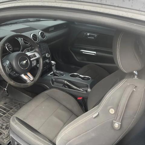 2015 Ford Mustang V6