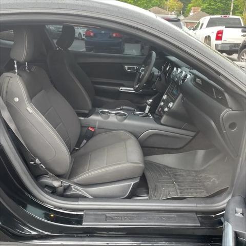 2015 Ford Mustang V6