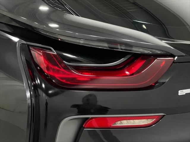 2015 BMW i8 Coupe