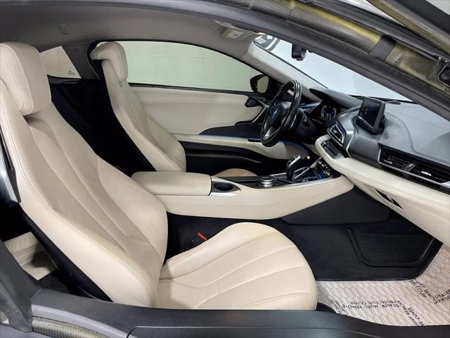 2015 BMW i8 Coupe