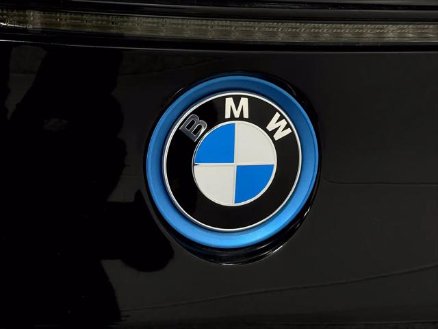 2015 BMW i8 Coupe