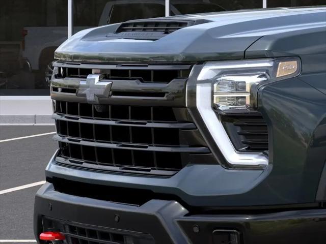 2026 Chevrolet Silverado 2500HD Crew Cab, Standard Bed, LT, 4WD