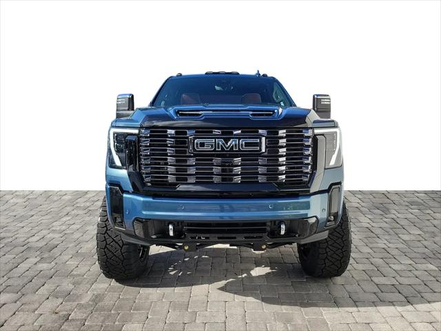 2026 GMC Sierra 2500HD Crew Cab, Standard Bed, Denali Ultimate, 4WD