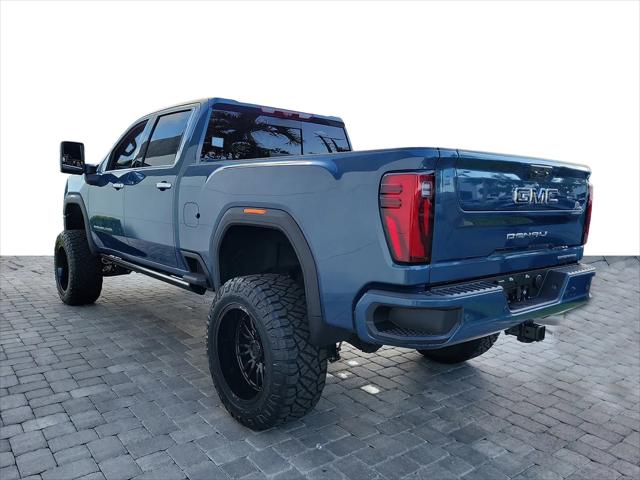 2026 GMC Sierra 2500HD Crew Cab, Standard Bed, Denali Ultimate, 4WD